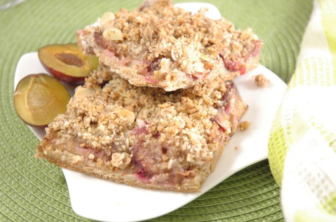 Zwetschgenkuchen mit Mandelstreuseln